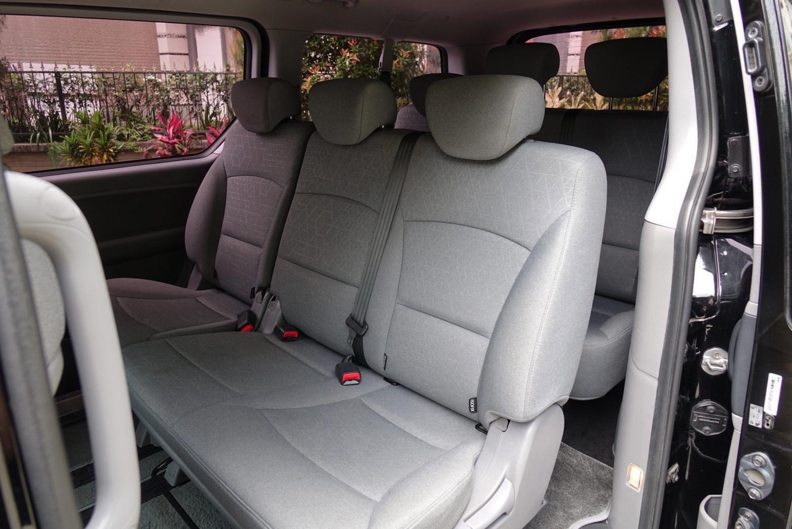 	GRAND STAREX 8人座 2500CC 此車款無法網路預定，有需要可以加入官方LINE預約!